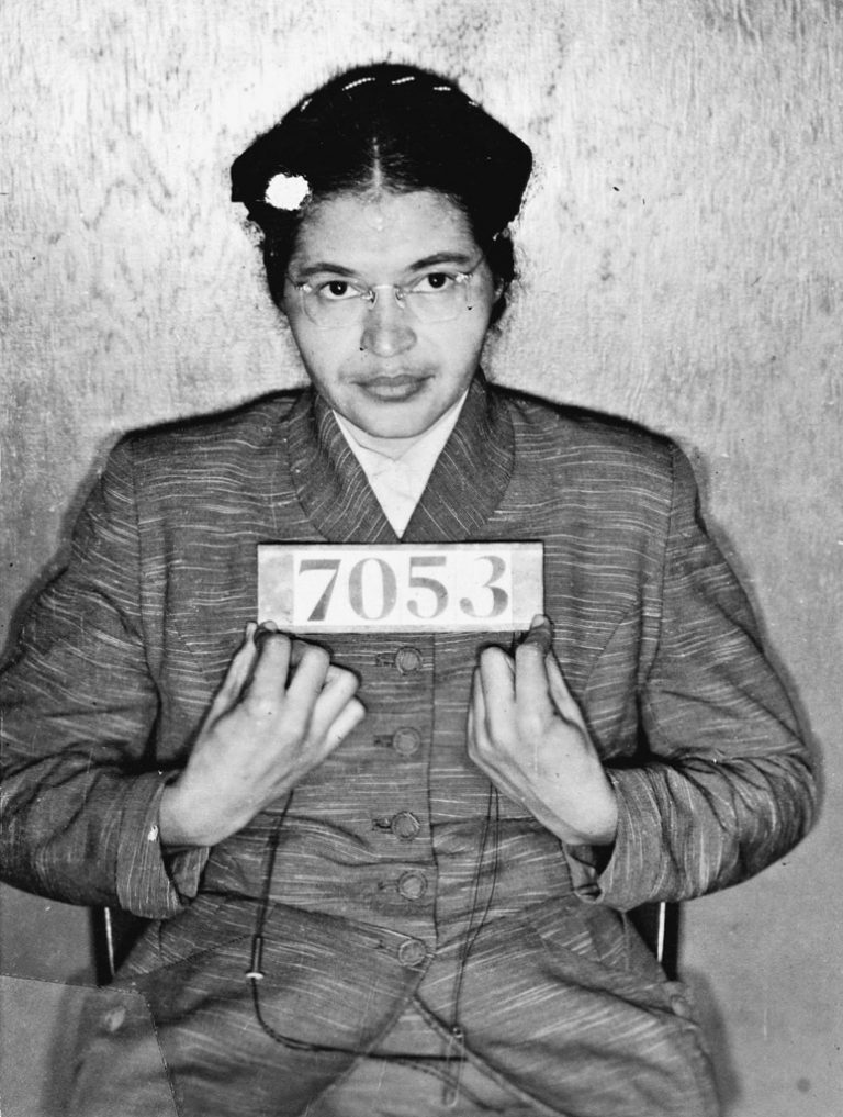 portrait-de-femmes-rosa-parks-contre-la-s-gr-gation-raciale-9-lives