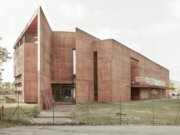 Image alt